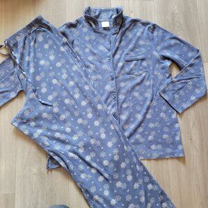 Croft & Barrow Womens M Blue Snowflake Print Pajama Set